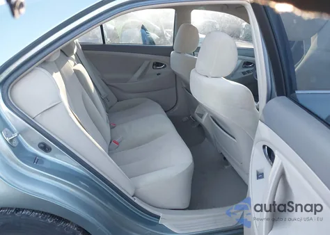 2010 Toyota Camry Le from USA, damaged, VIN 4T1BF3EK5AU558404